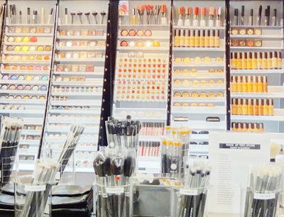 50至100萬元美容創(chuàng)業(yè)加盟品牌 找50至100萬元美容好項目上中國加盟網